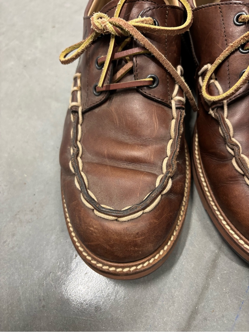 Tod's Brown Leather Boat Shoes with Contrast Stitching